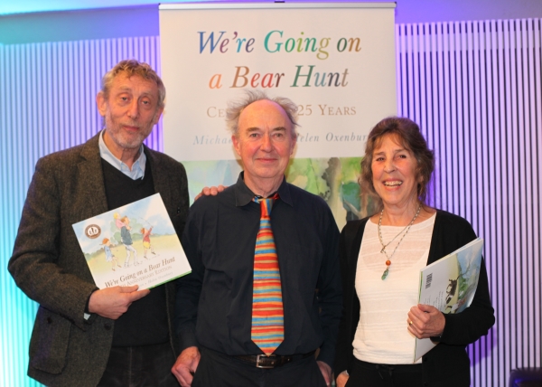 The editor of We’re Going on a Bear Hunt, David Lloyd, with its author Michael Rosen and illustrator Helen Oxenbury. © Justine Stoddart